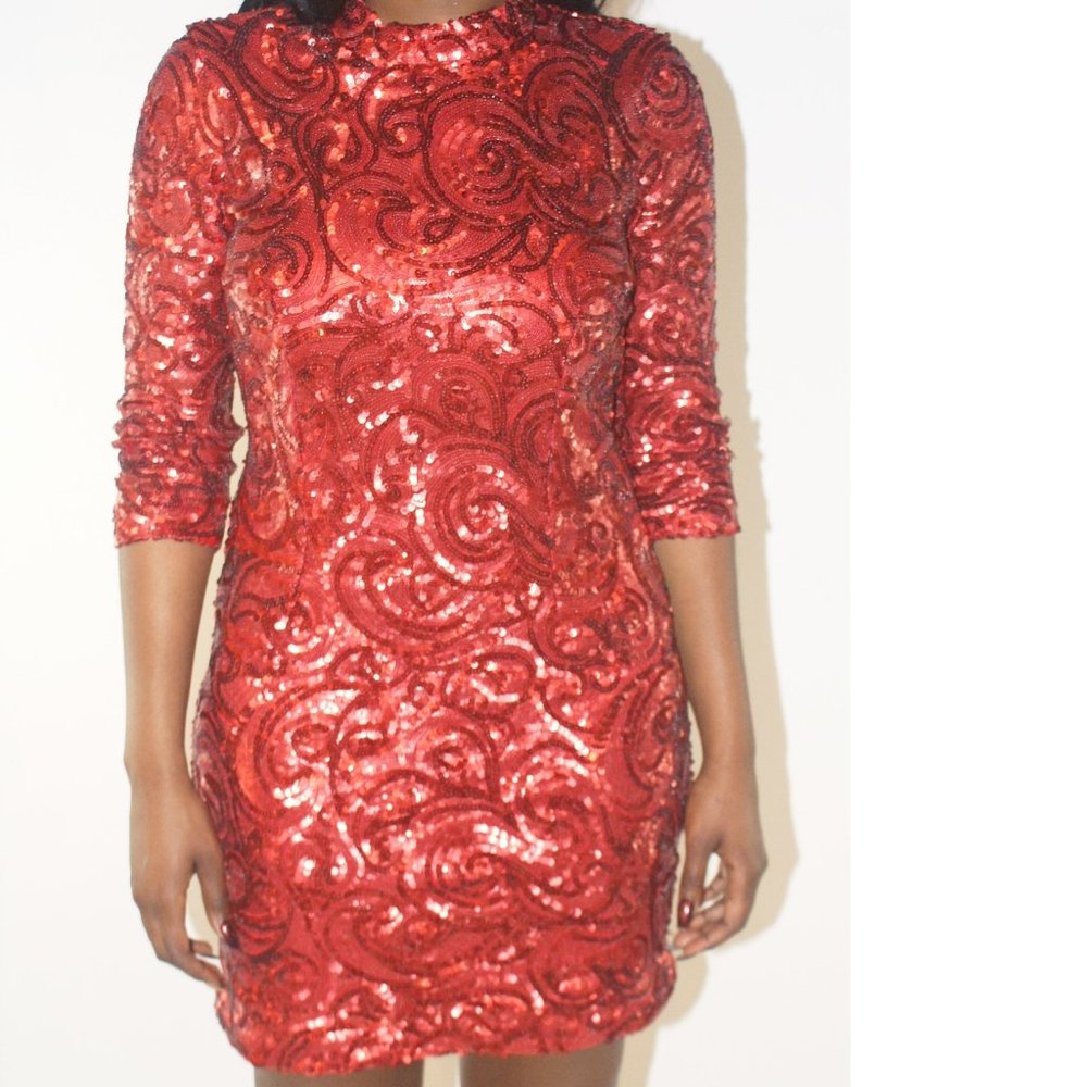 Highly Sequin backless dress